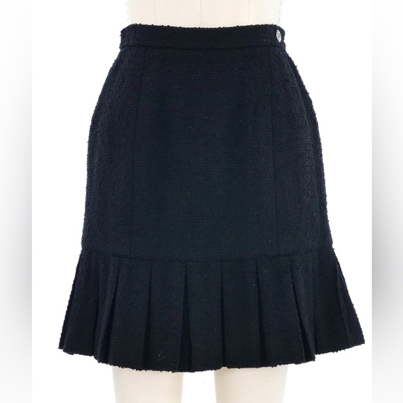 CHANEL Dresses & Skirts - Chanel Tweed Skirt